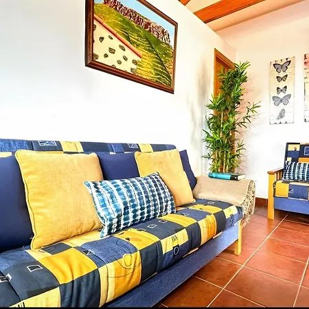 Casa Pavon De La Fortaleza Chipude * El Cercado